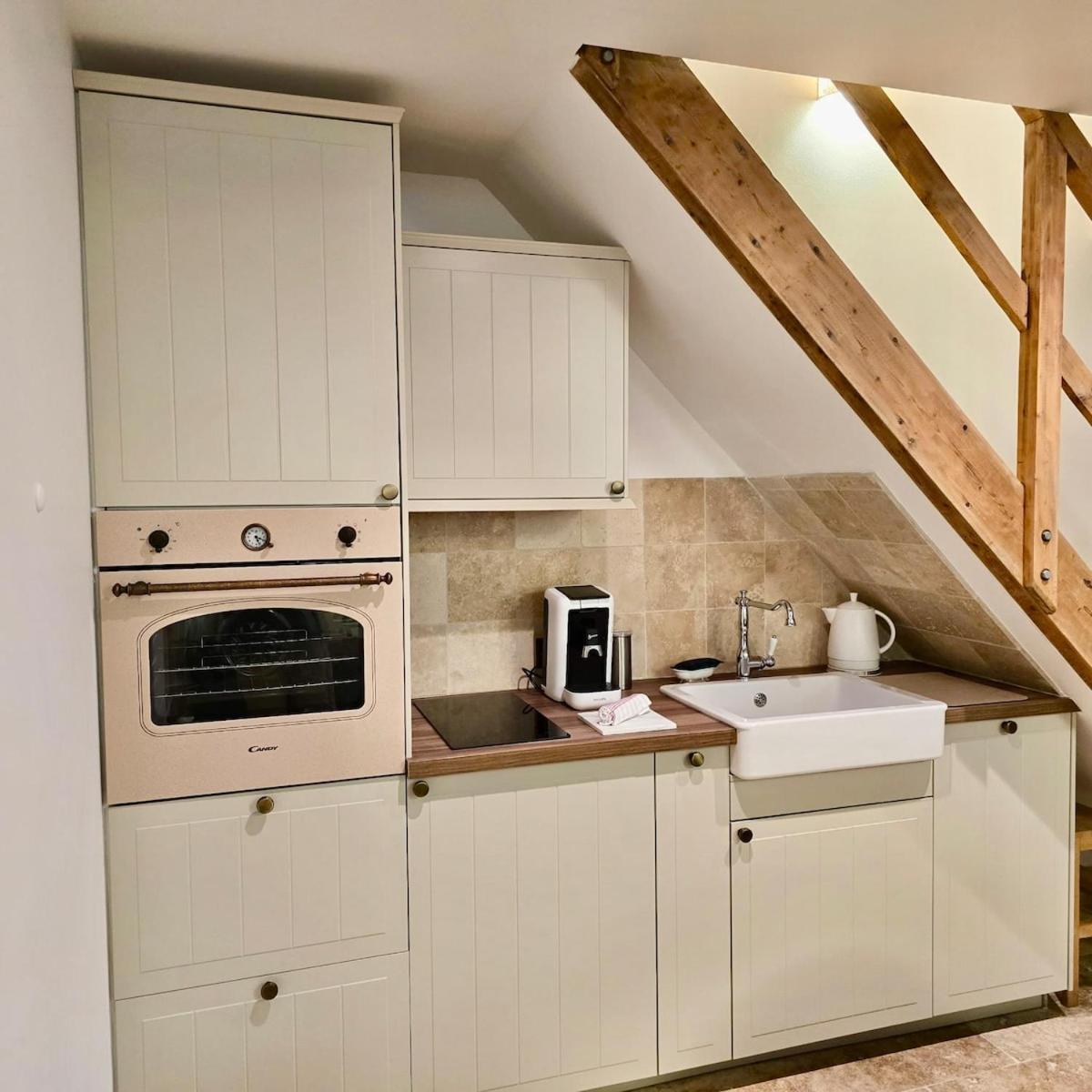 Le Cottage Maisonnette Dans Corps De Ferme Ollainville Exterior foto